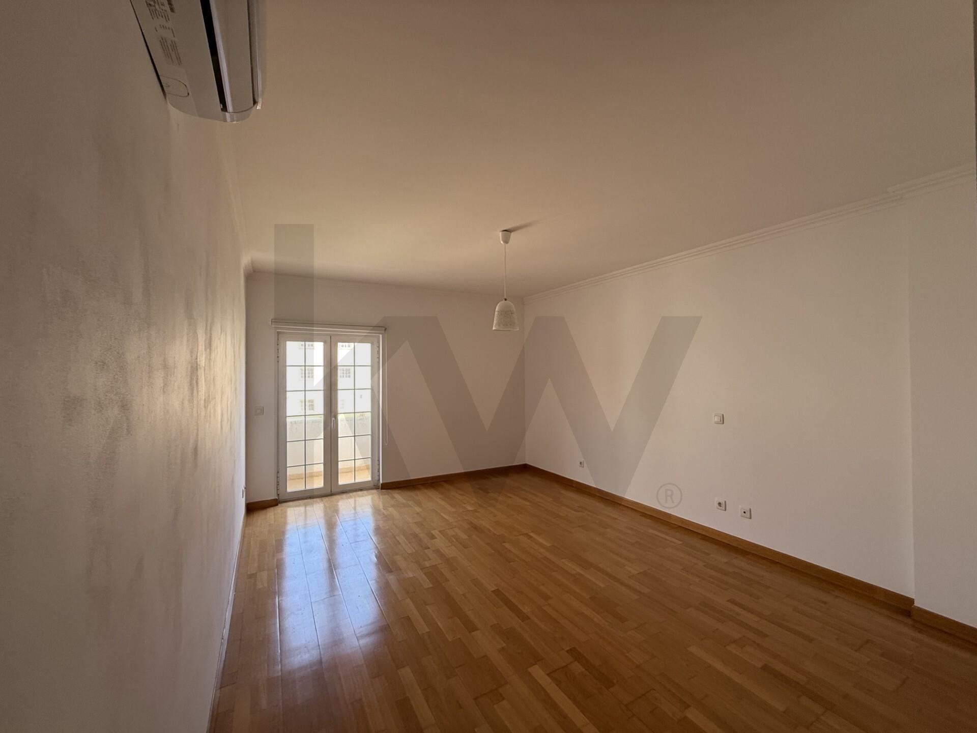 Apartamento T4 à Venda em Sintra - Lisboa - Portugal - 7