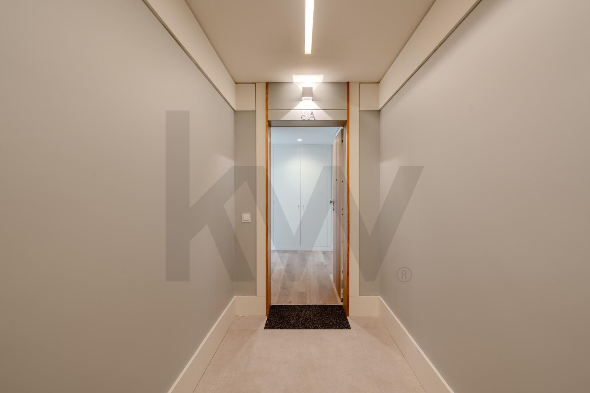 Apartamento T4 à Venda em Algés - Lisboa - Portugal - 6
