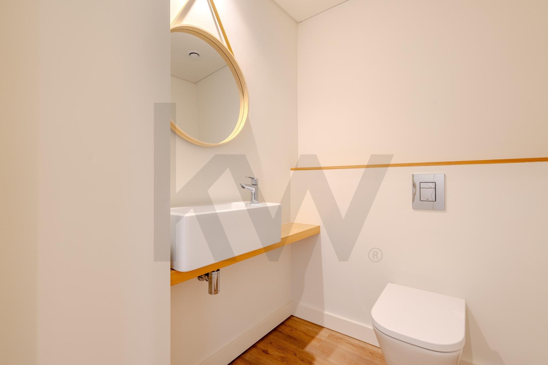 Apartamento T4 à Venda em Algés - Lisboa - Portugal - 8