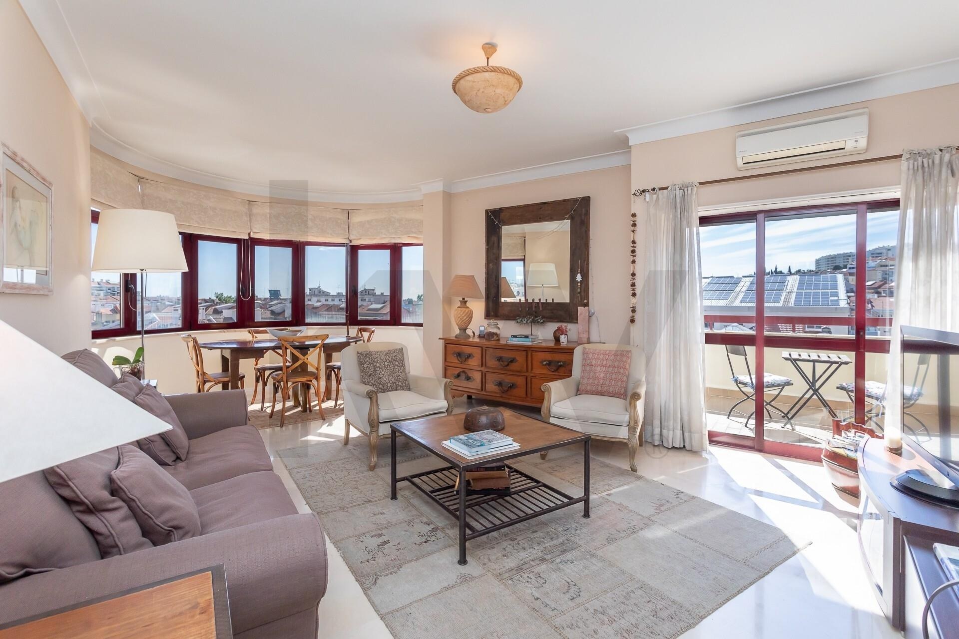 Apartamento T4 à Venda em Algés - Lisboa - Portugal - 5