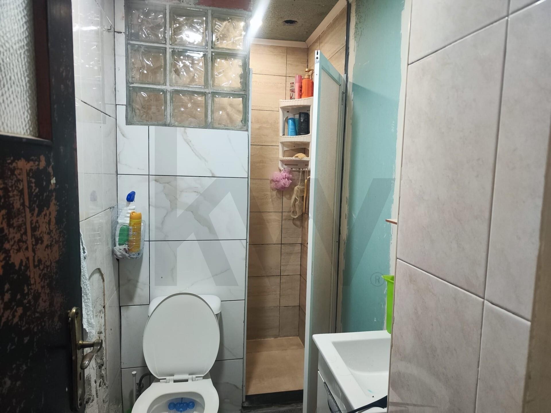 Apartamento T4 à Venda em Almada - Setúbal - Portugal - 7
