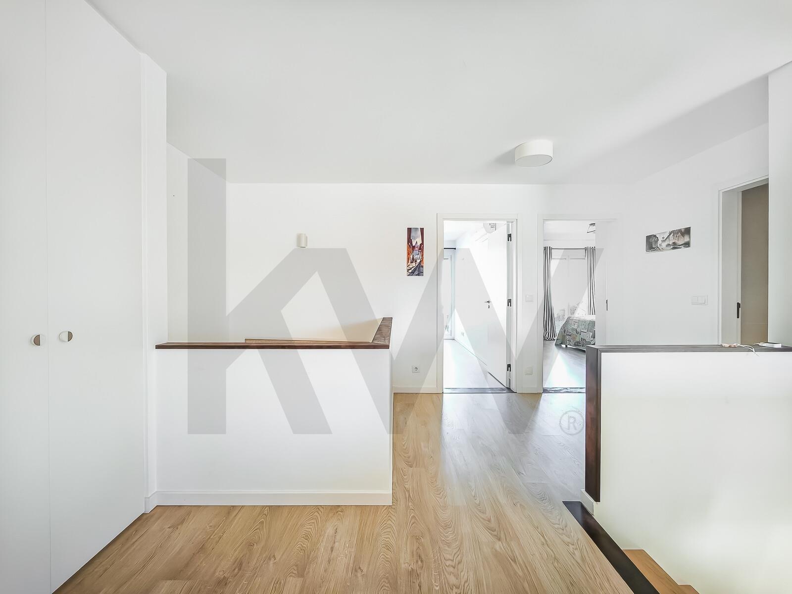4 Bedroom Apartment for Sale in Amora - Setúbal - Portugal - 8