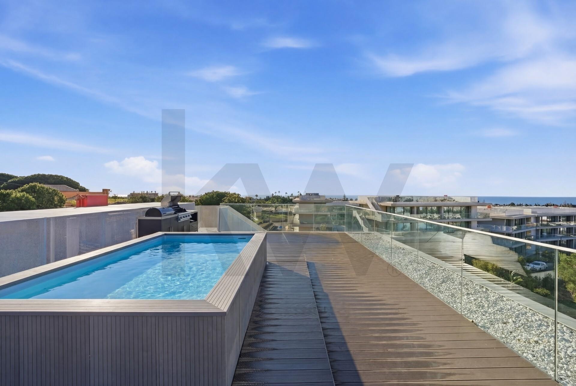 Apartamento T4 à Venda em Carvoeiro - Algarve - Portugal - 2