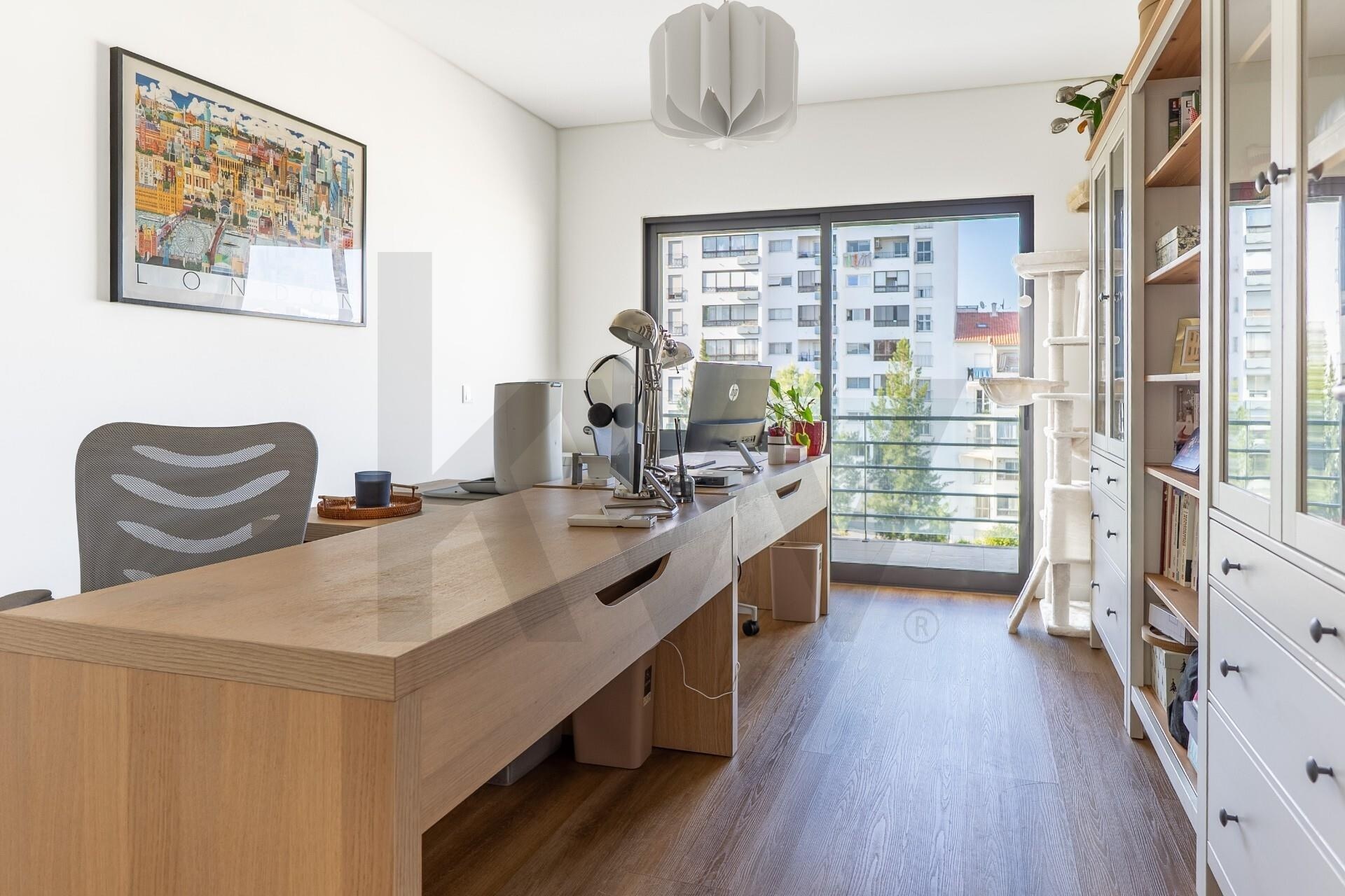 Apartamento T4 à Venda em Cascais - Lisboa - Portugal - 7