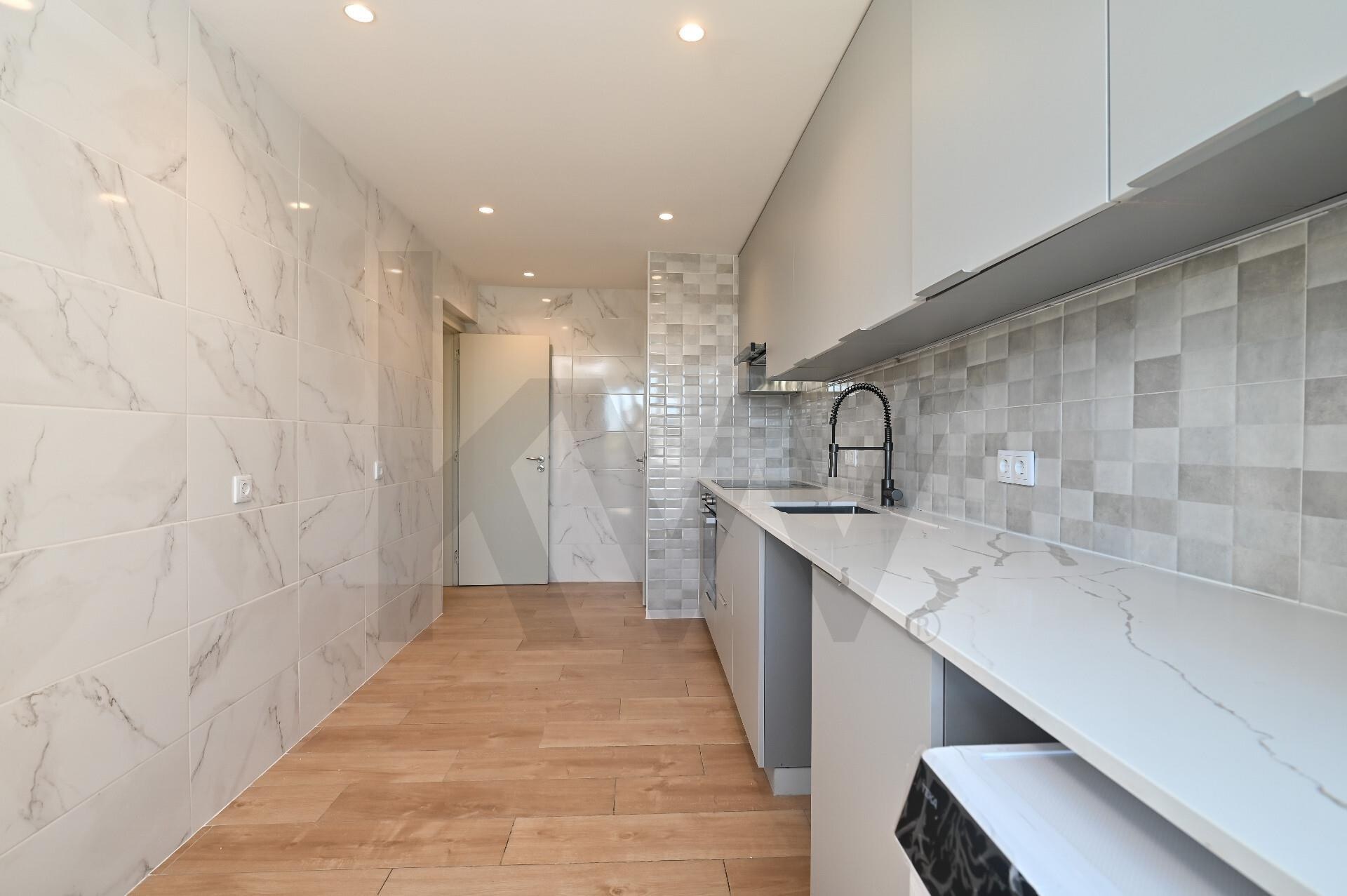 Apartamento T4 à Venda em Cascais - Lisboa - Portugal - 7
