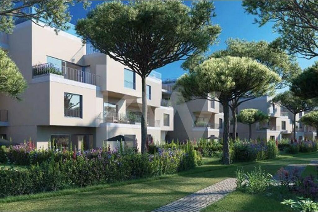 Apartamento T4 à Venda em Cascais - Lisboa - Portugal - 4