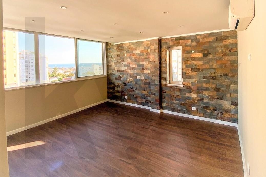 Apartamento T4 à Venda em Cascais - Lisboa - Portugal - 3
