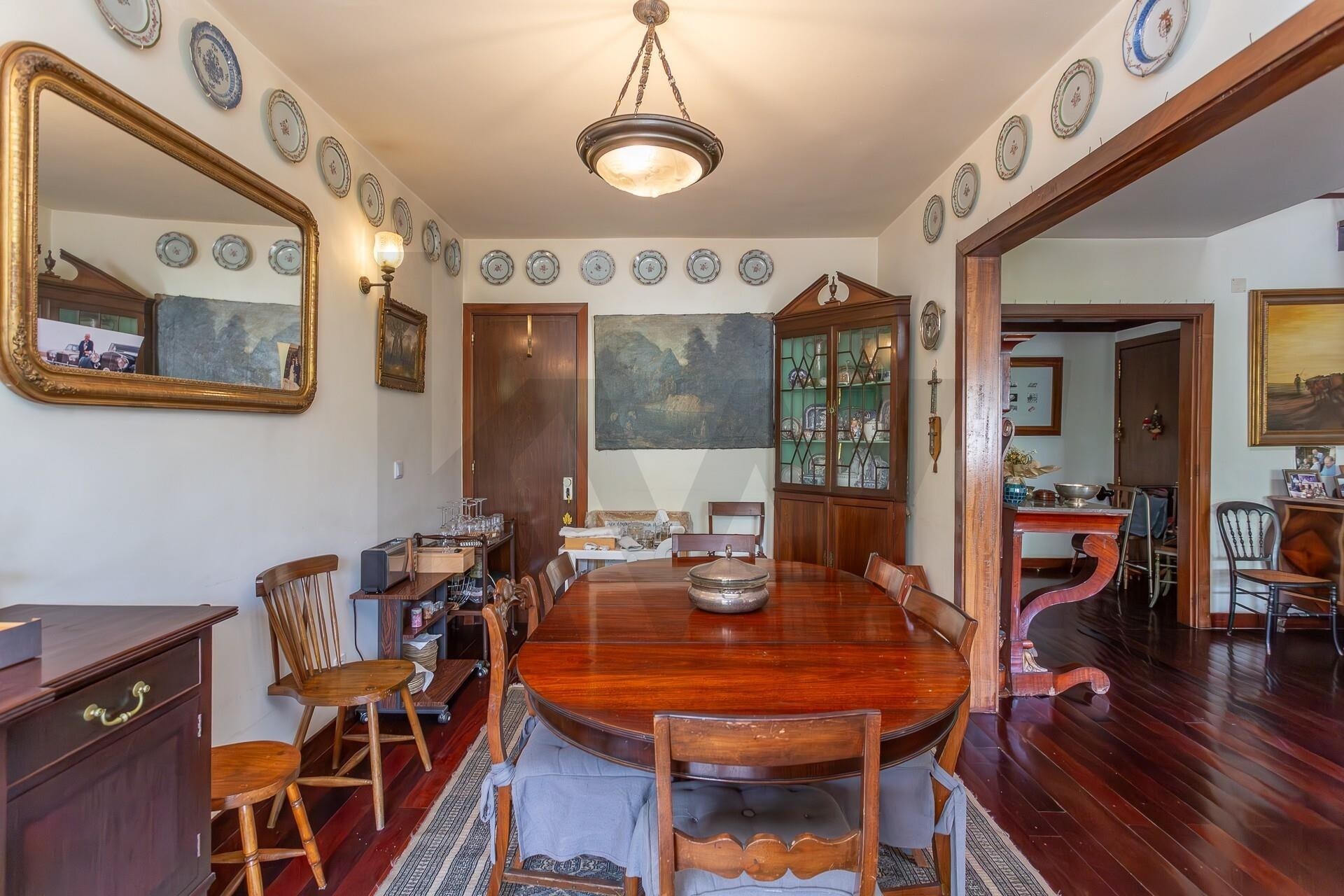 Apartamento T4 à Venda em Cascais - Lisboa - Portugal - 4