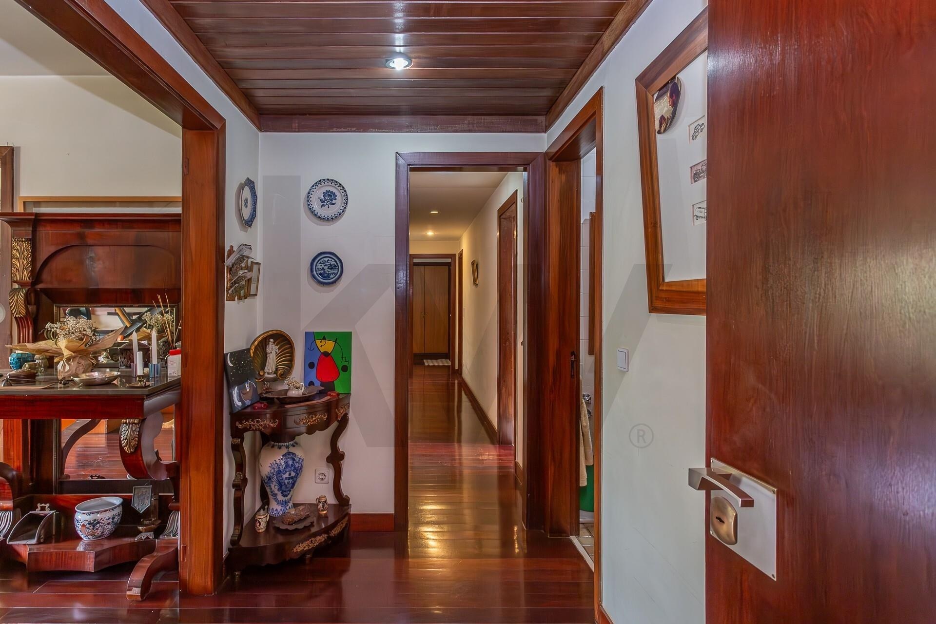 Apartamento T4 à Venda em Cascais - Lisboa - Portugal - 8