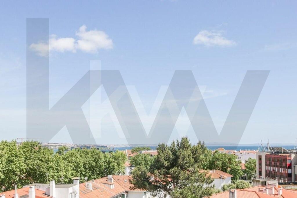 Apartamento T4 à Venda em Cascais - Lisboa - Portugal - 2