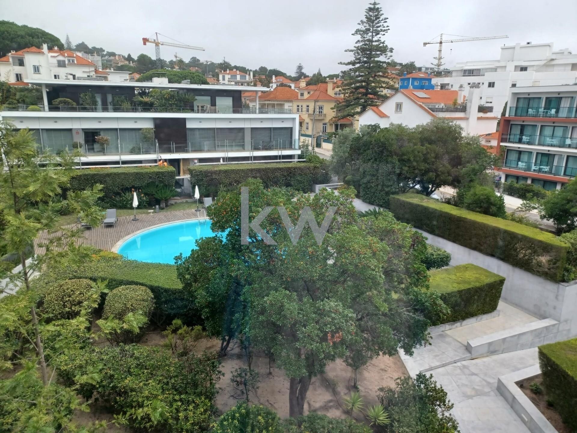 Apartamento T4 à Venda em Cascais - Lisboa - Portugal - 3