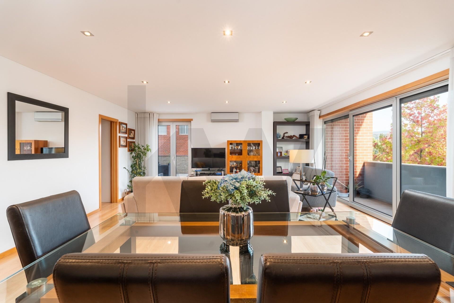 Apartamento T4 à Venda em Coimbra - Coimbra - Portugal - 3