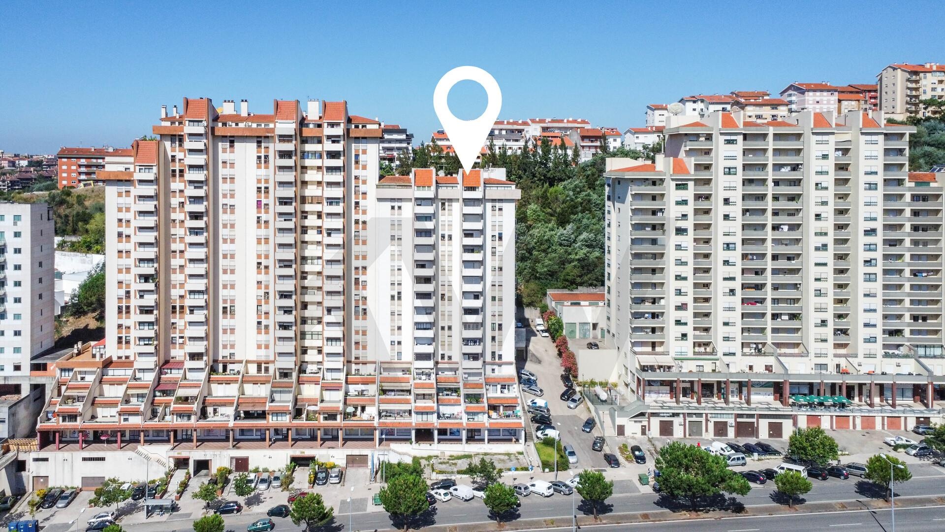 Apartamento T4 à Venda em Coimbra - Coimbra - Portugal - 2