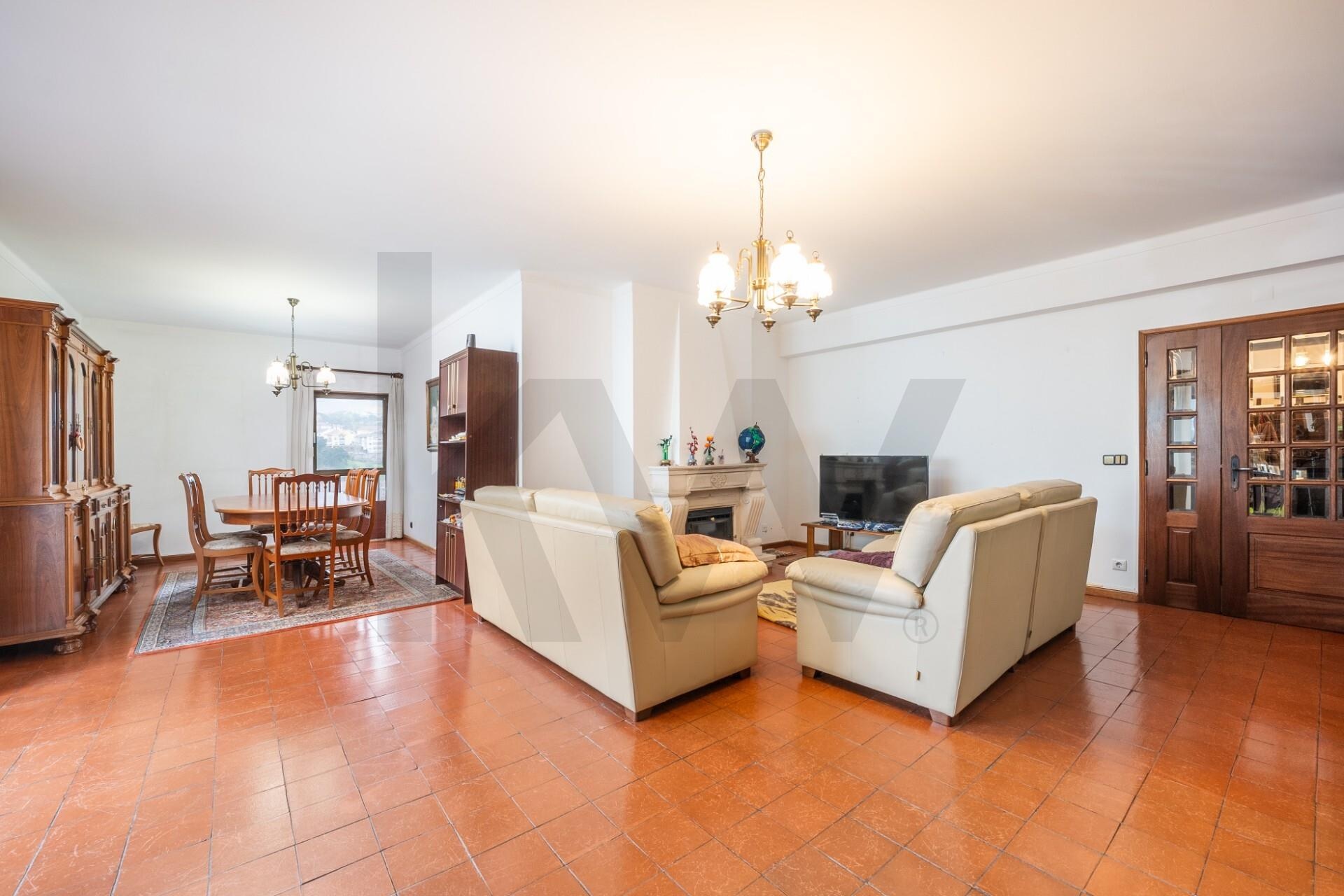 Apartamento T4 à Venda em Coimbra - Coimbra - Portugal - 4