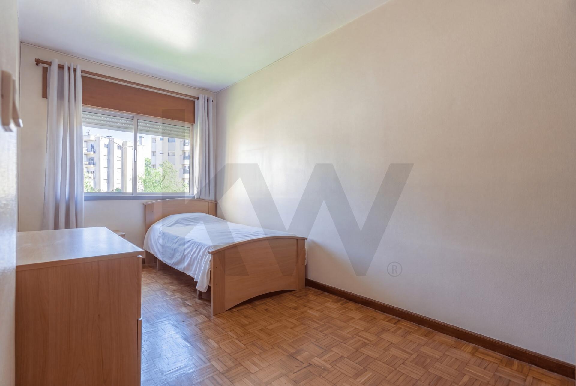 Apartamento T4 à Venda em Coimbra - Portugal - 8