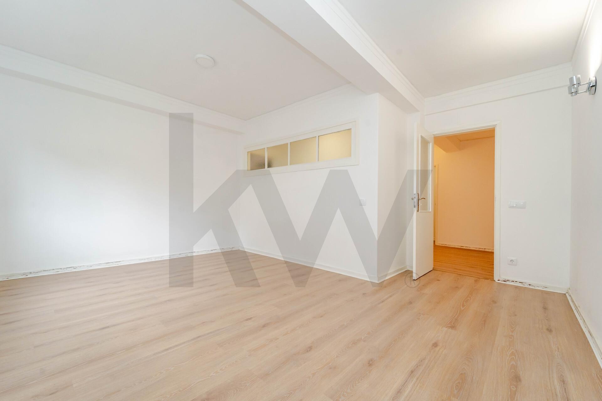 Apartamento T4 à Venda em Coimbra - Portugal - 1