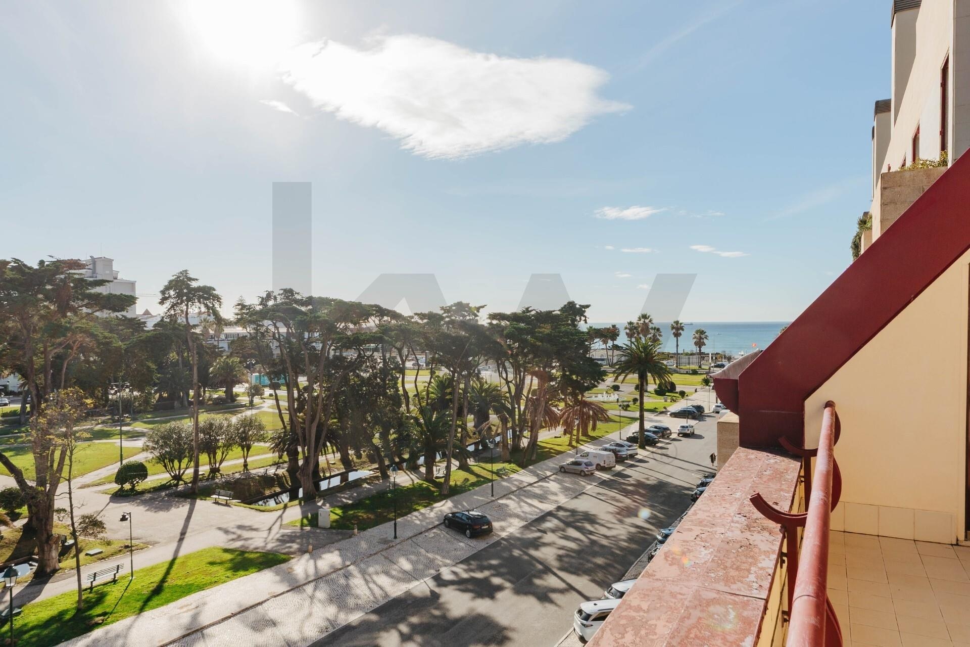 Apartamento T4 à Venda em Estoril - Lisboa - Portugal - 4