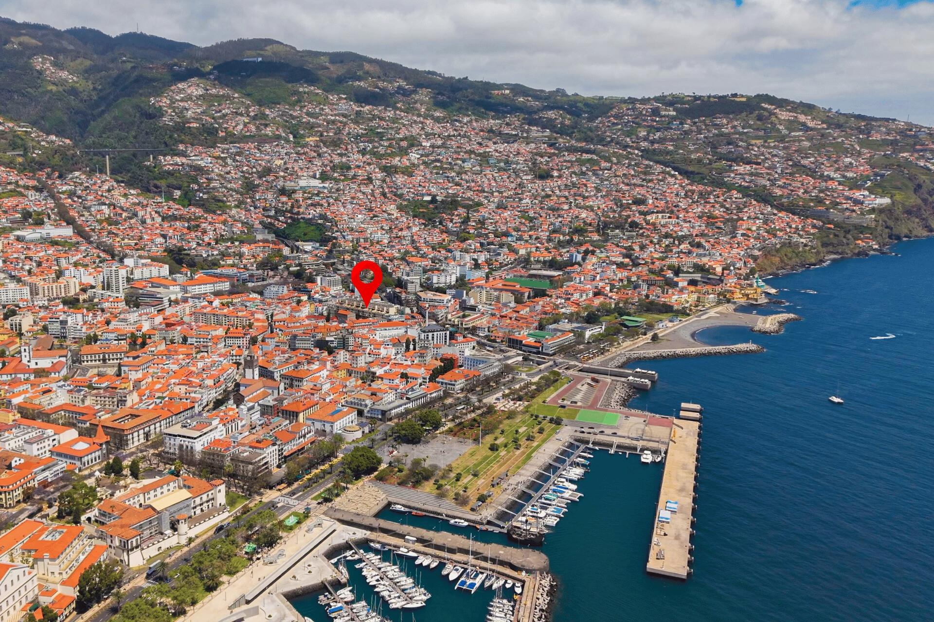 4 Bedroom Apartment for Sale in Funchal - Madeira Island - Portugal - 5