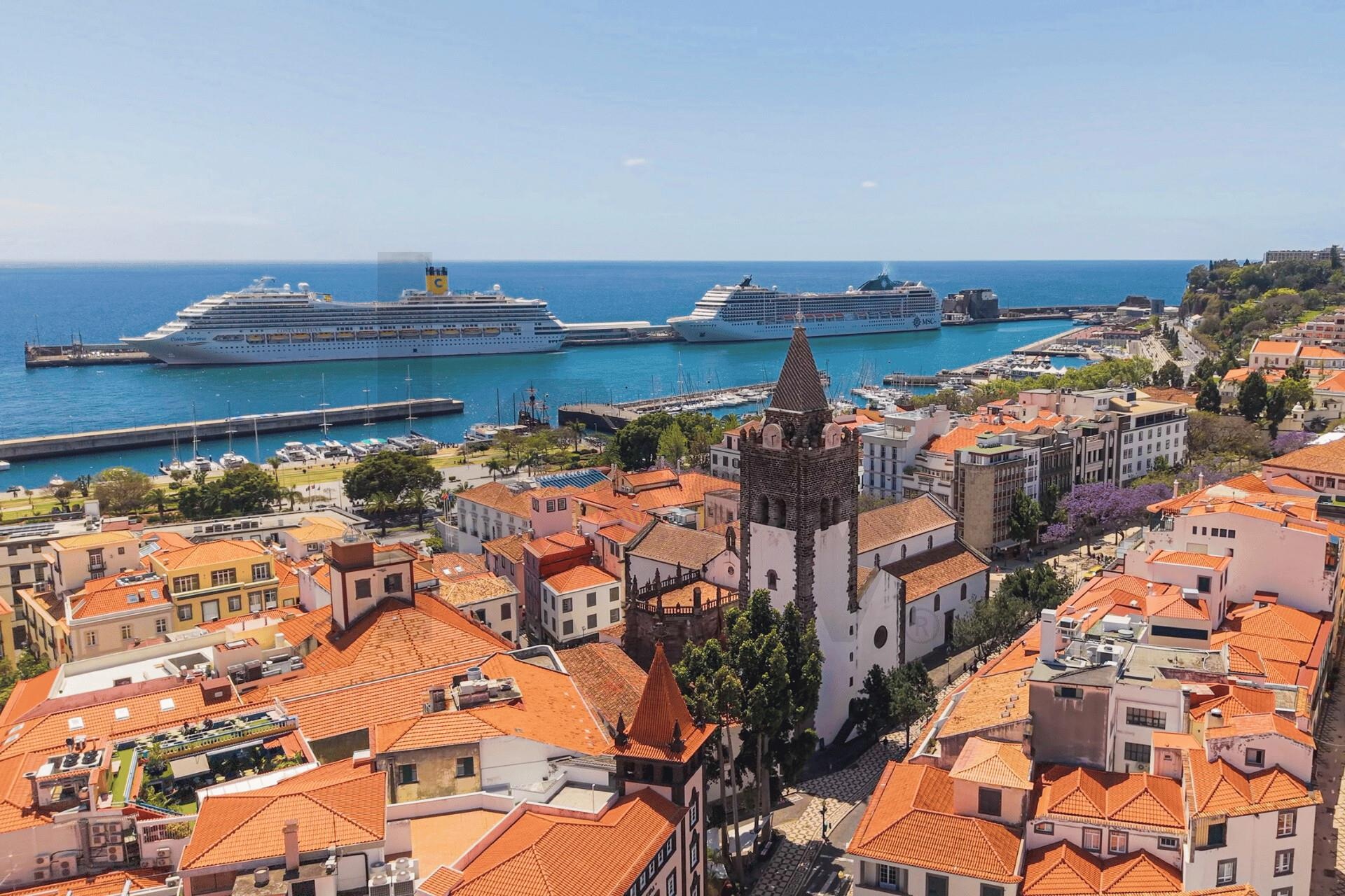 4 Bedroom Apartment for Sale in Funchal - Madeira Island - Portugal - 6