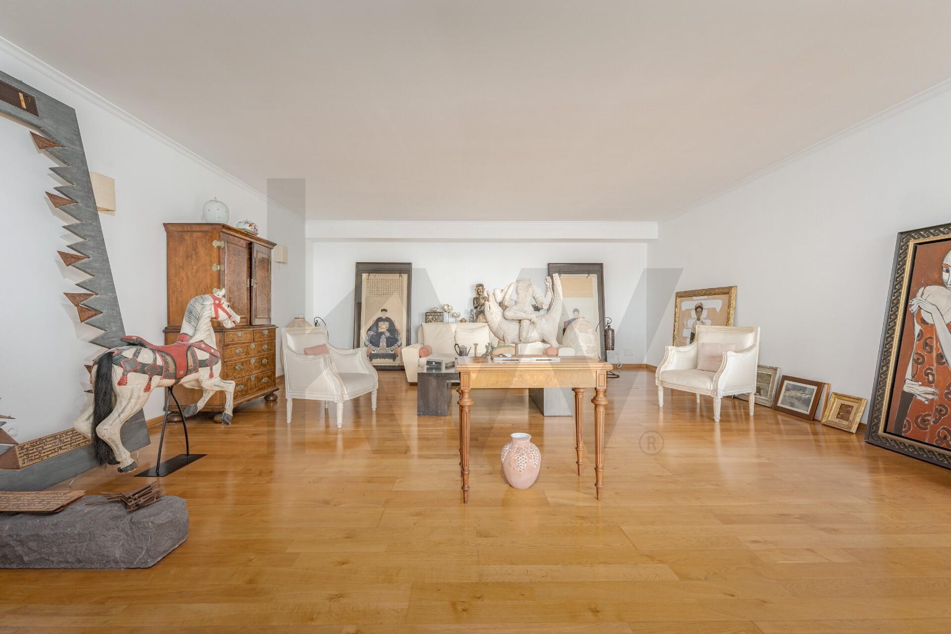Apartamento T4 à Venda em Funchal - Ilha Da Madeira - Portugal - 4