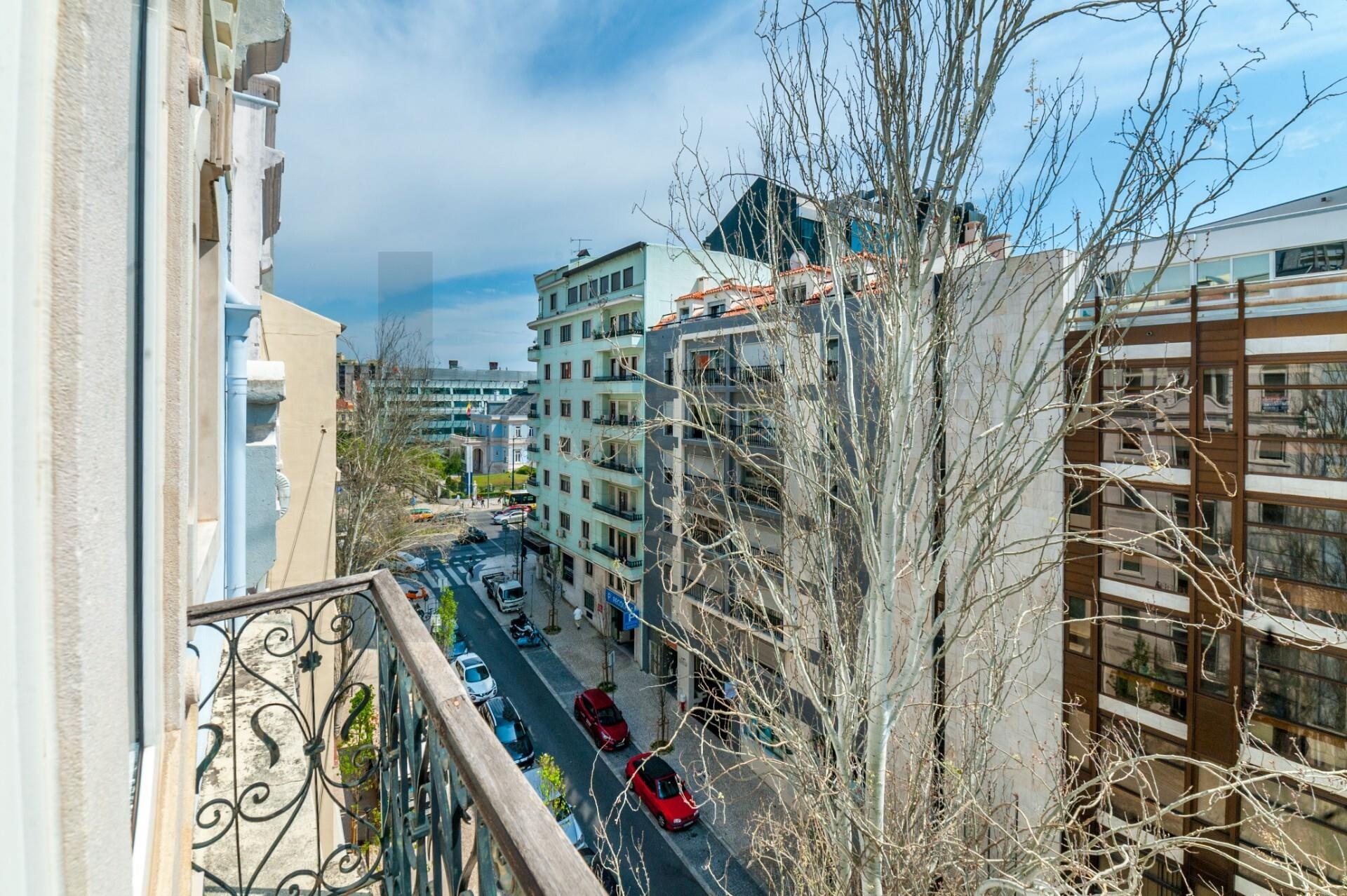 Apartamento T4 à Venda em Lisboa - Portugal - 4