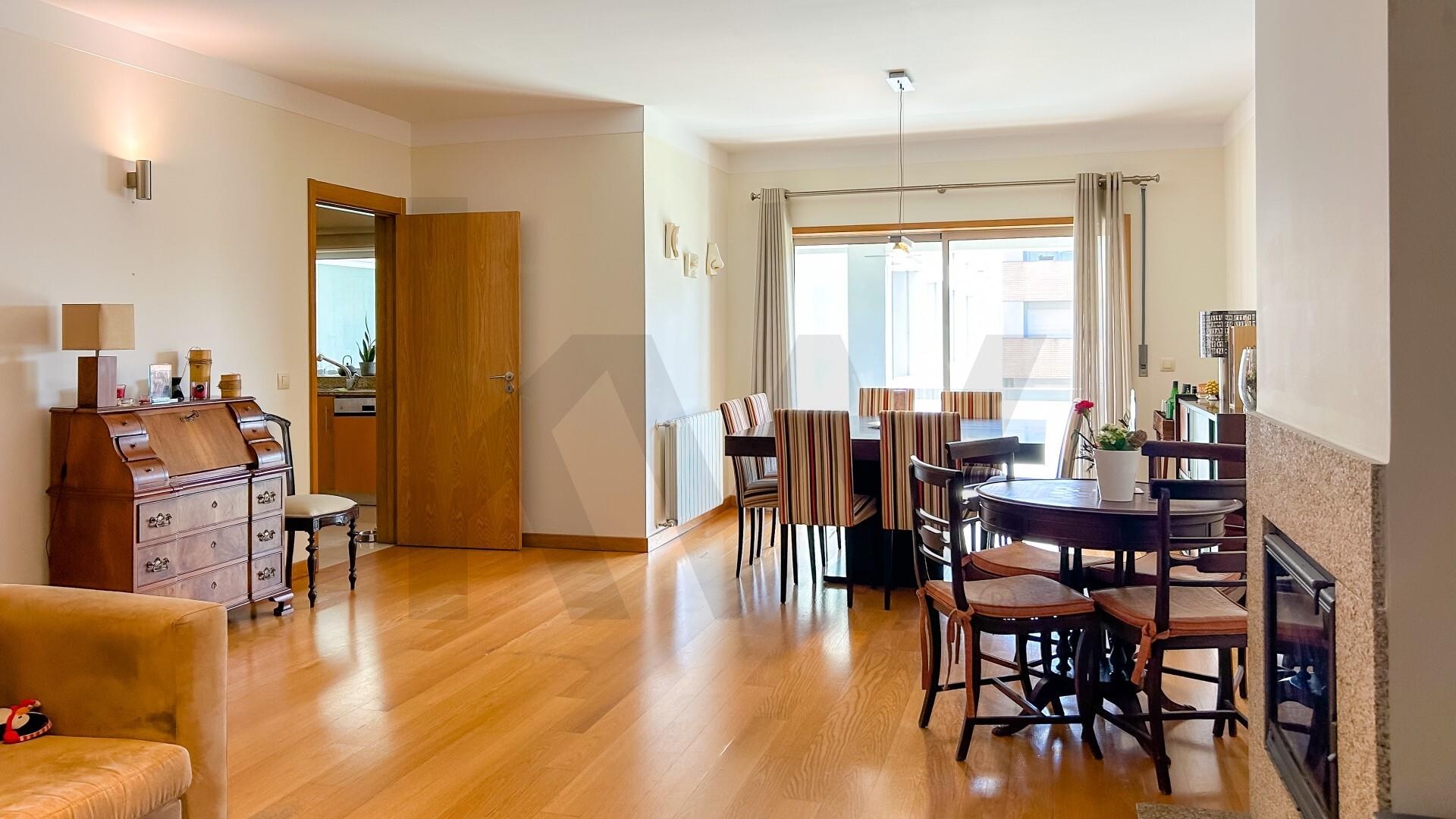 Apartamento T4 à Venda em Maia - Portugal - 5