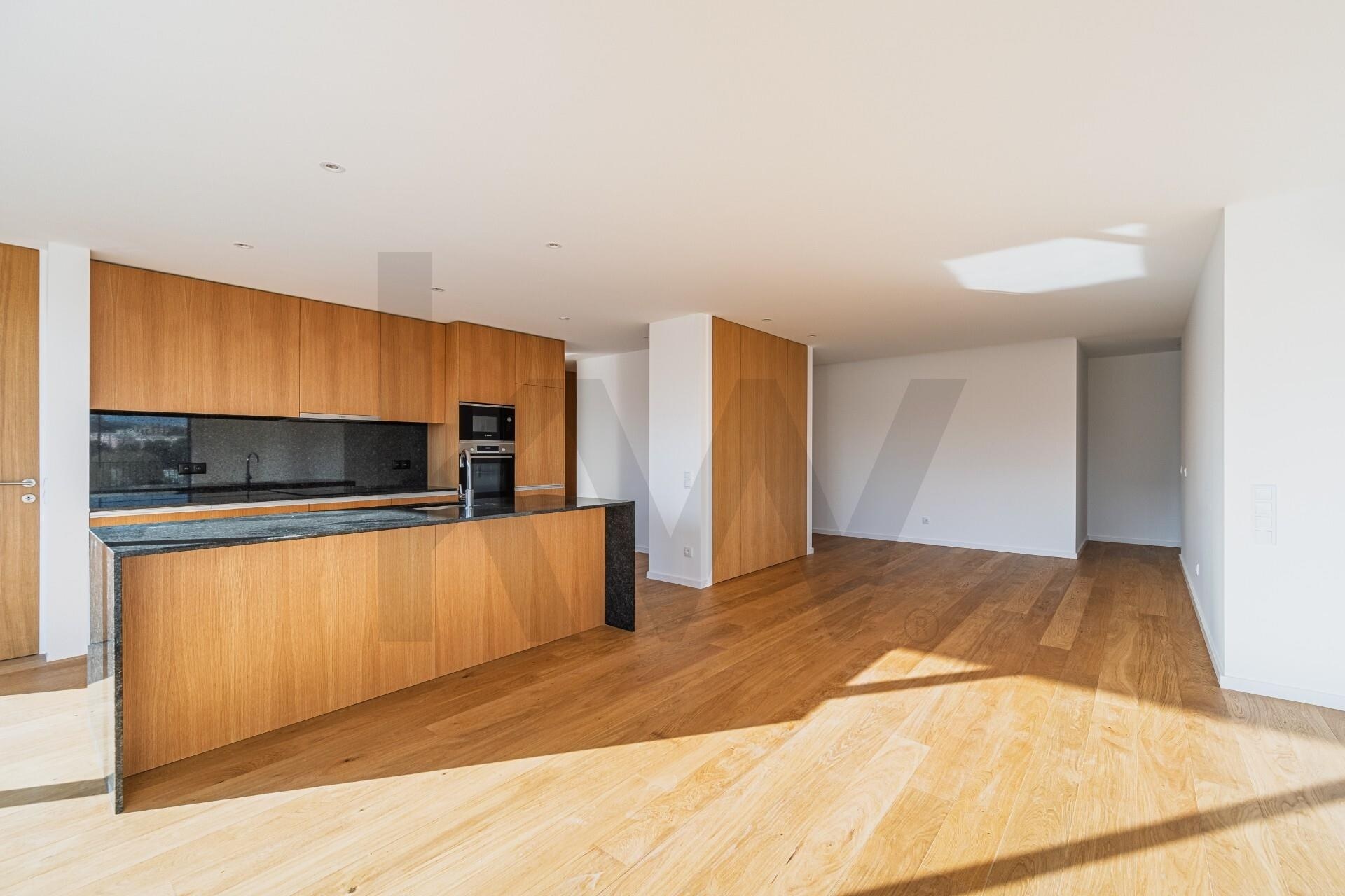 Apartamento T4 à Venda em Matosinhos - Porto - Portugal - 6