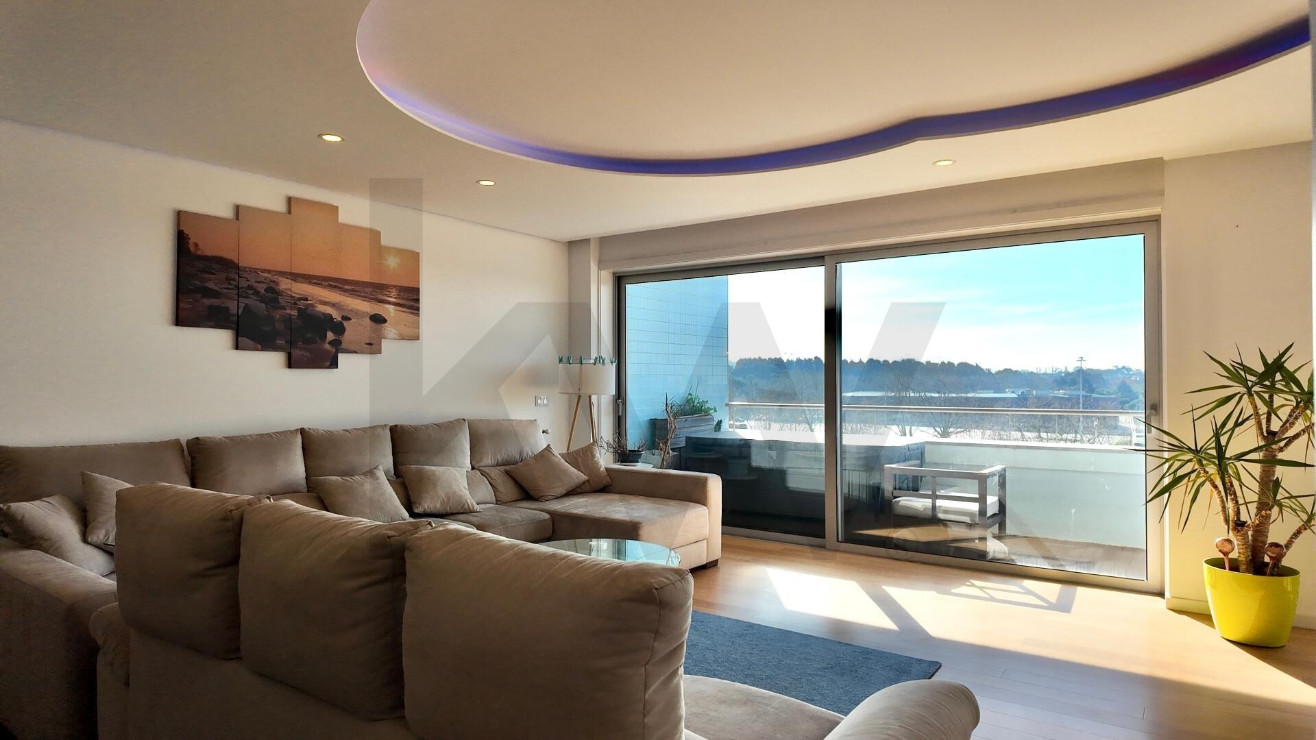Apartamento T4 à Venda em Matosinhos - Porto - Portugal - 2