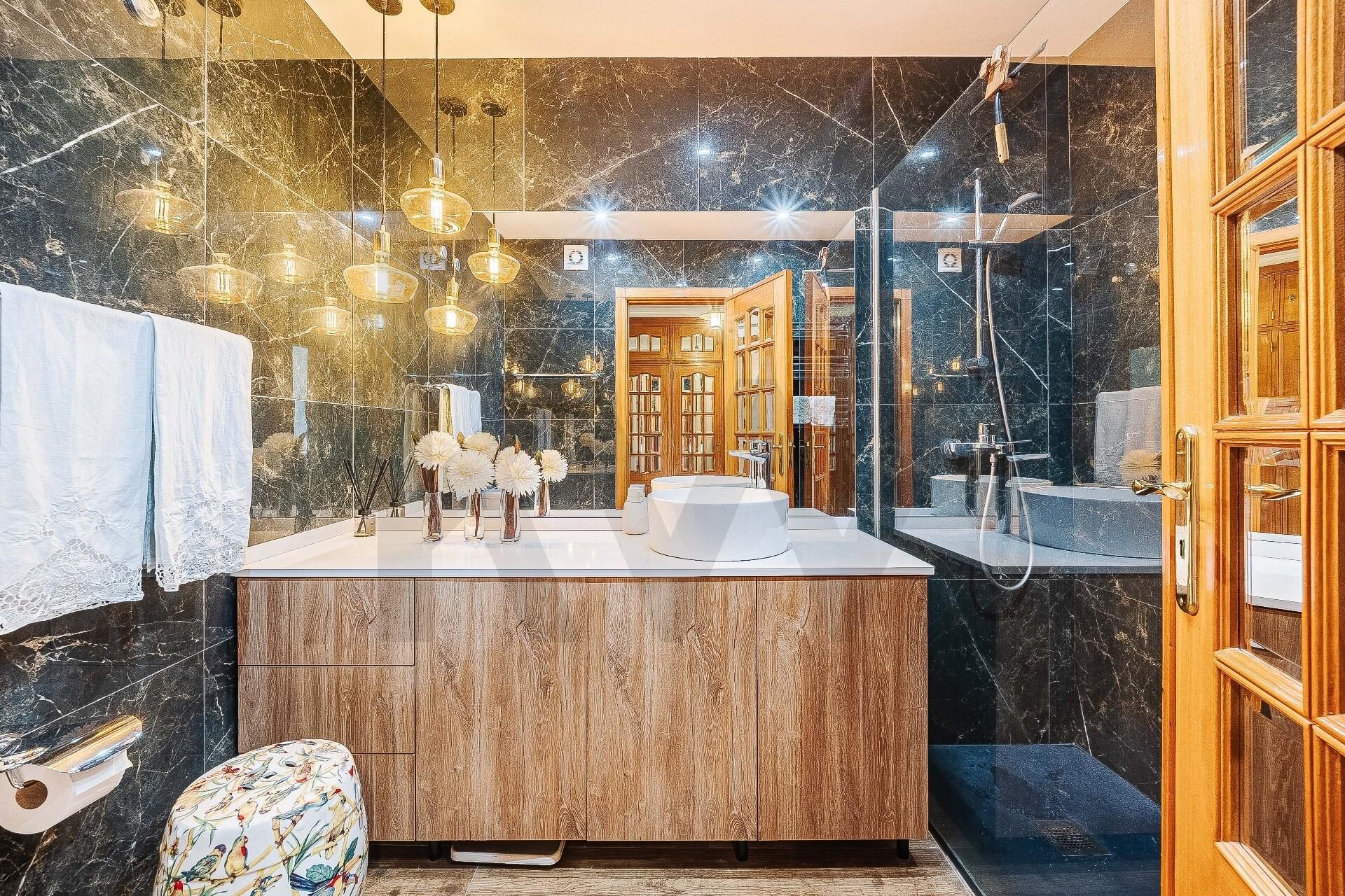 Apartamento T4 à Venda em Mem Martins - Lisboa - Portugal - 6