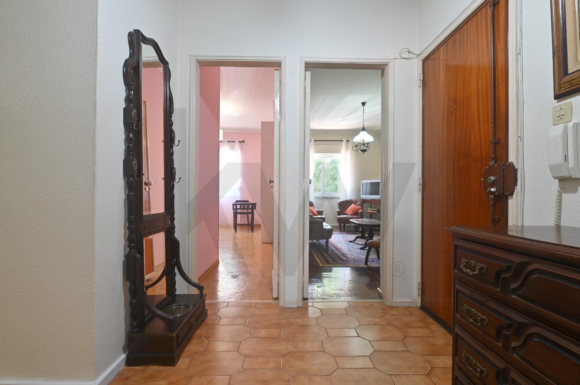 Apartamento T4 à Venda em Mem Martins - Lisboa - Portugal - 7