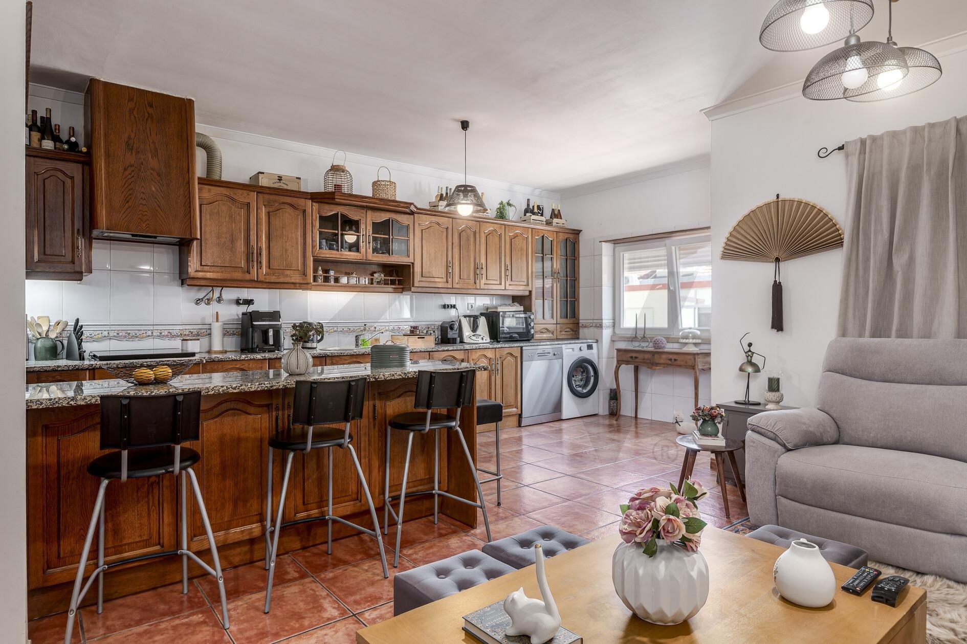 Apartamento T4 à Venda em Montijo - Setúbal - Portugal - 1