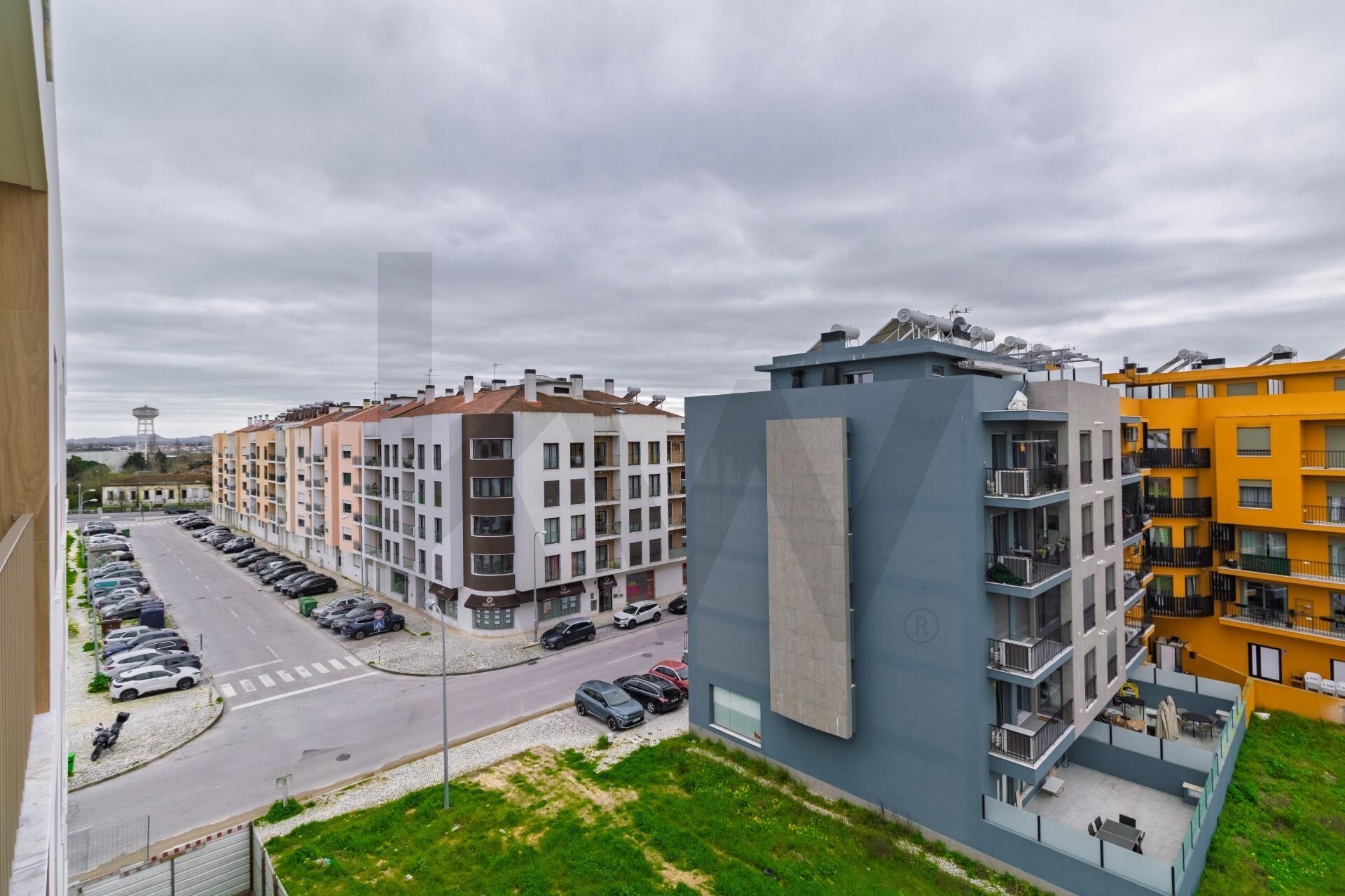 4 Bedroom Apartment for Sale in Montijo - Setúbal - Portugal - 7