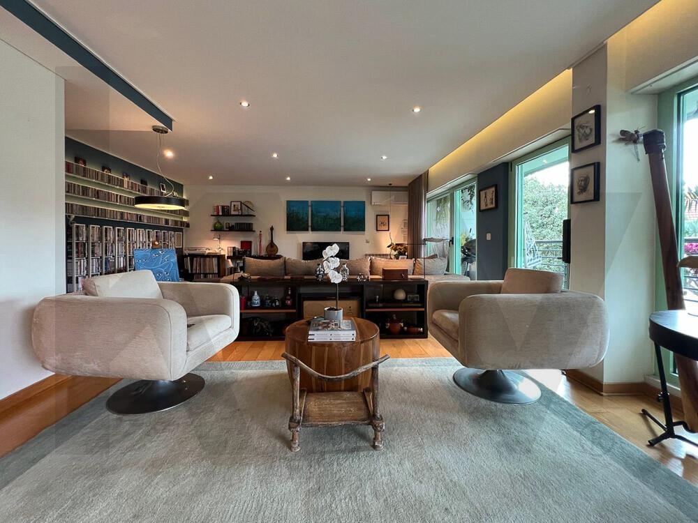 Apartamento T4 à Venda em Oeiras - Lisboa - Portugal - 4