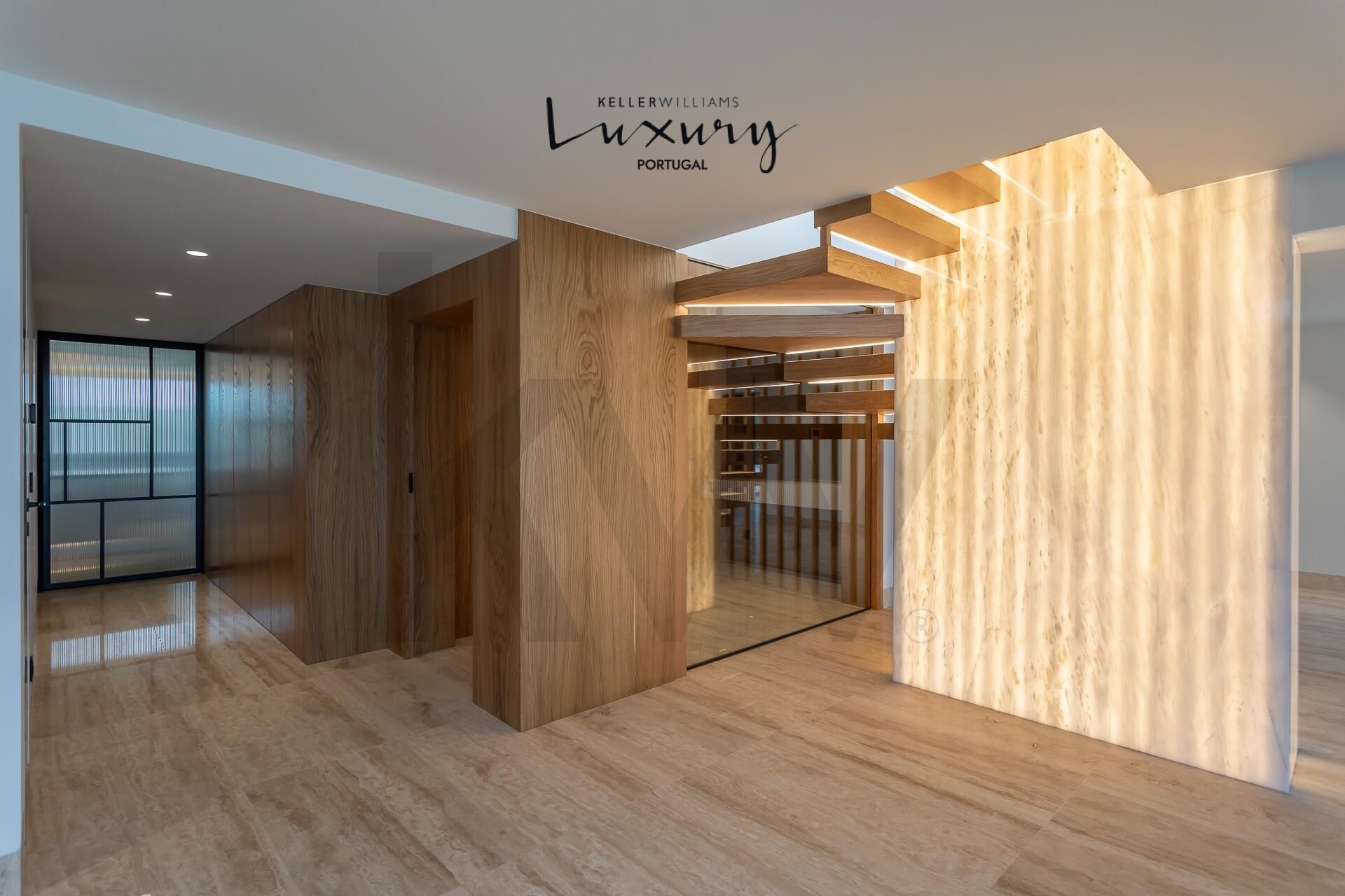 Apartamento T4 à Venda em Parede - Lisboa - Portugal - 8