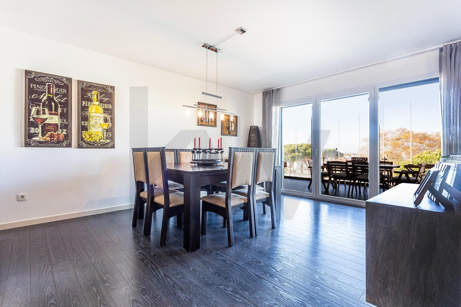 Apartamento T4 à Venda em Parede - Lisboa - Portugal - 6
