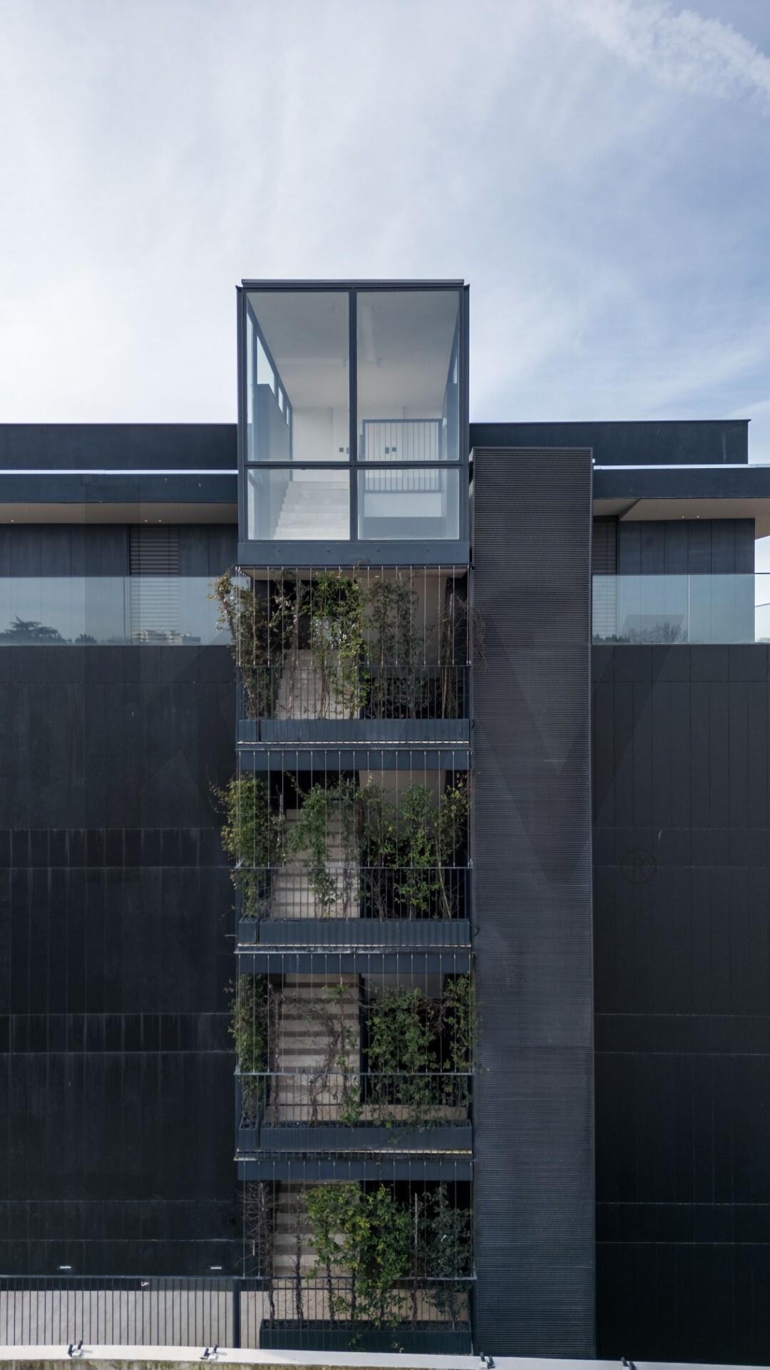 Apartamento T4 à Venda em Porto - Portugal - 4