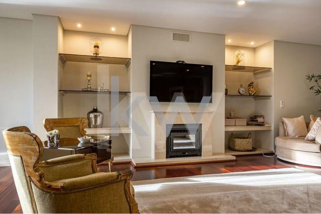 Apartamento T4 à Venda em Porto - Portugal - 8