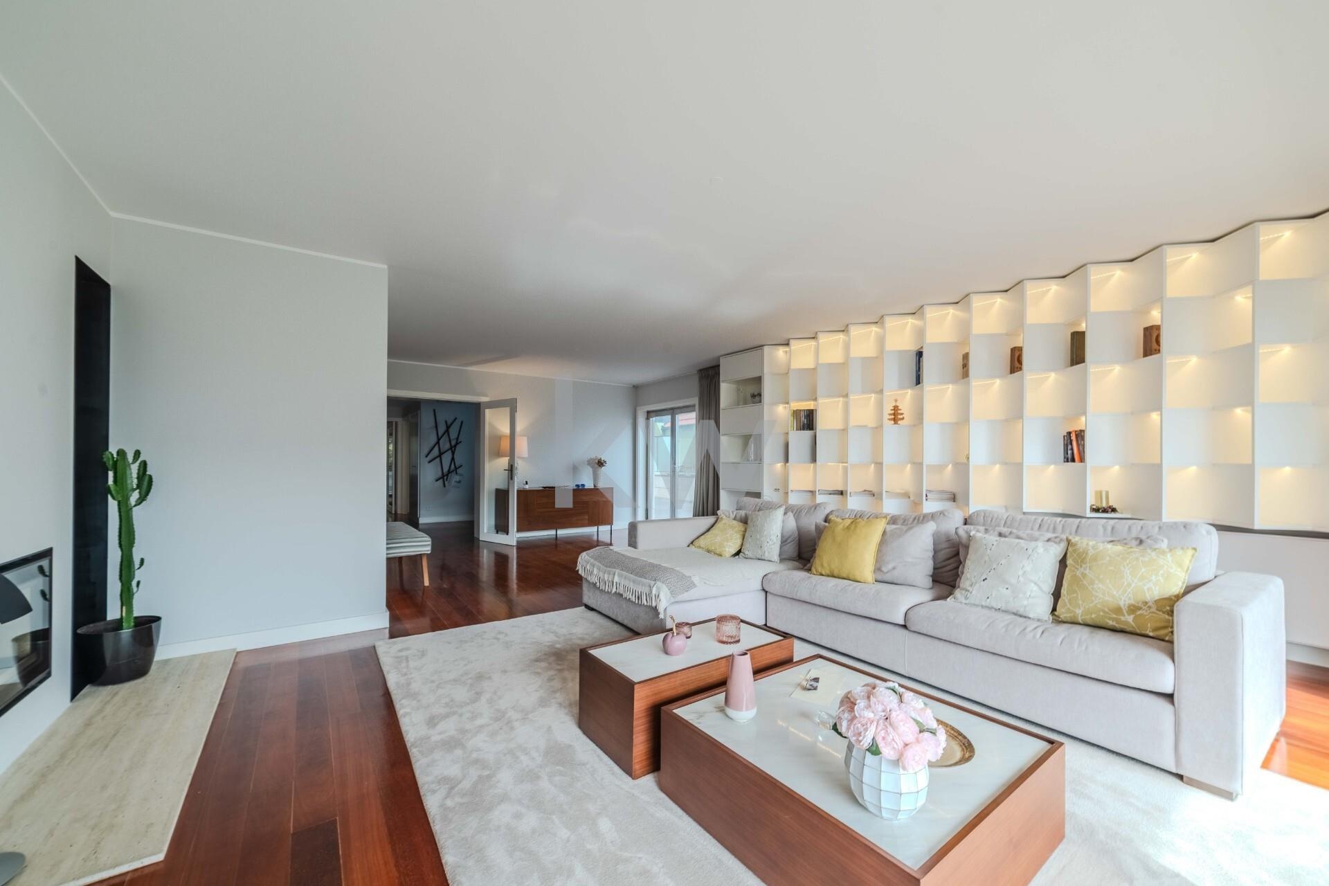 Apartamento T4 à Venda em Porto - Portugal - 4