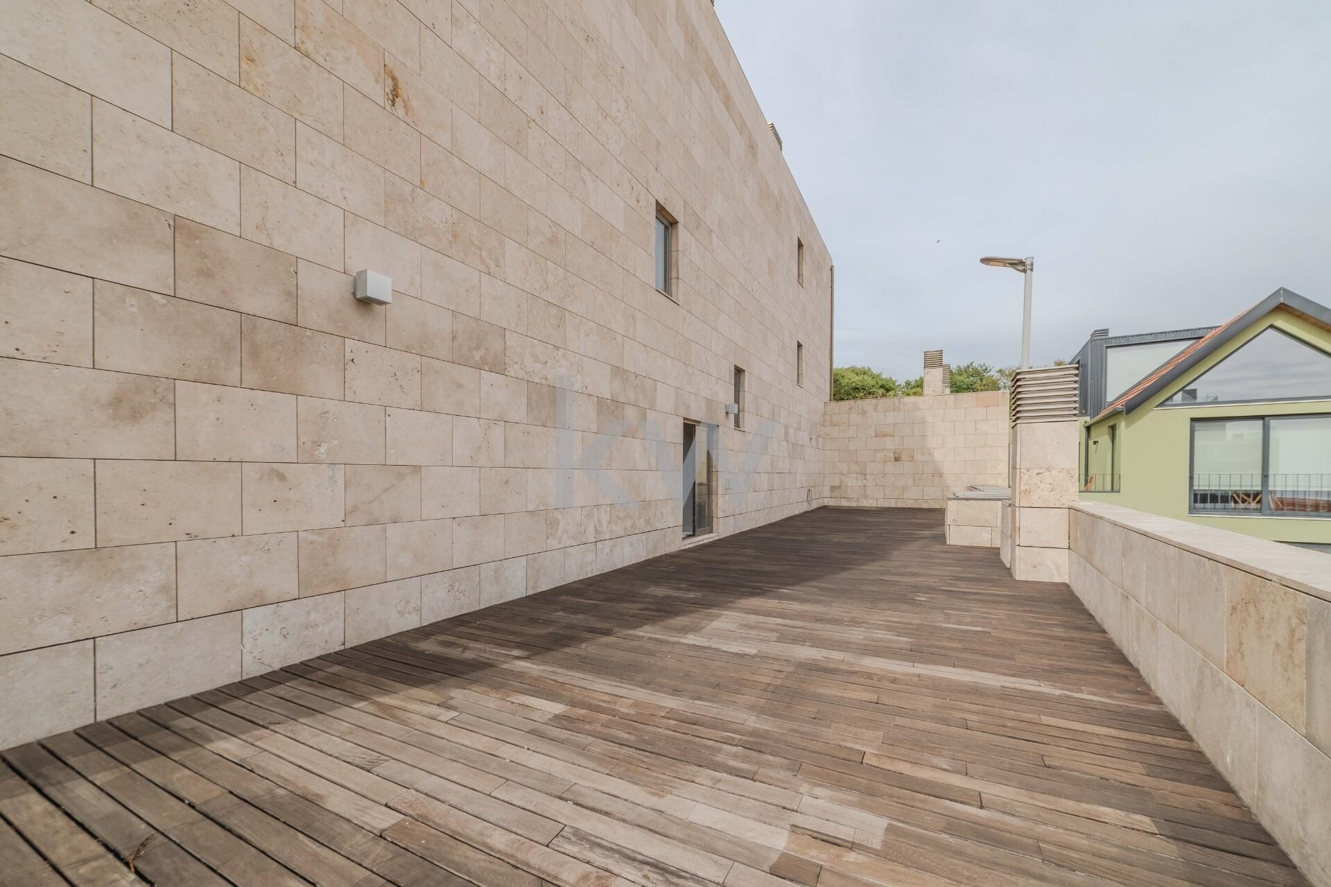Apartamento T4 à Venda em Porto - Portugal - 5