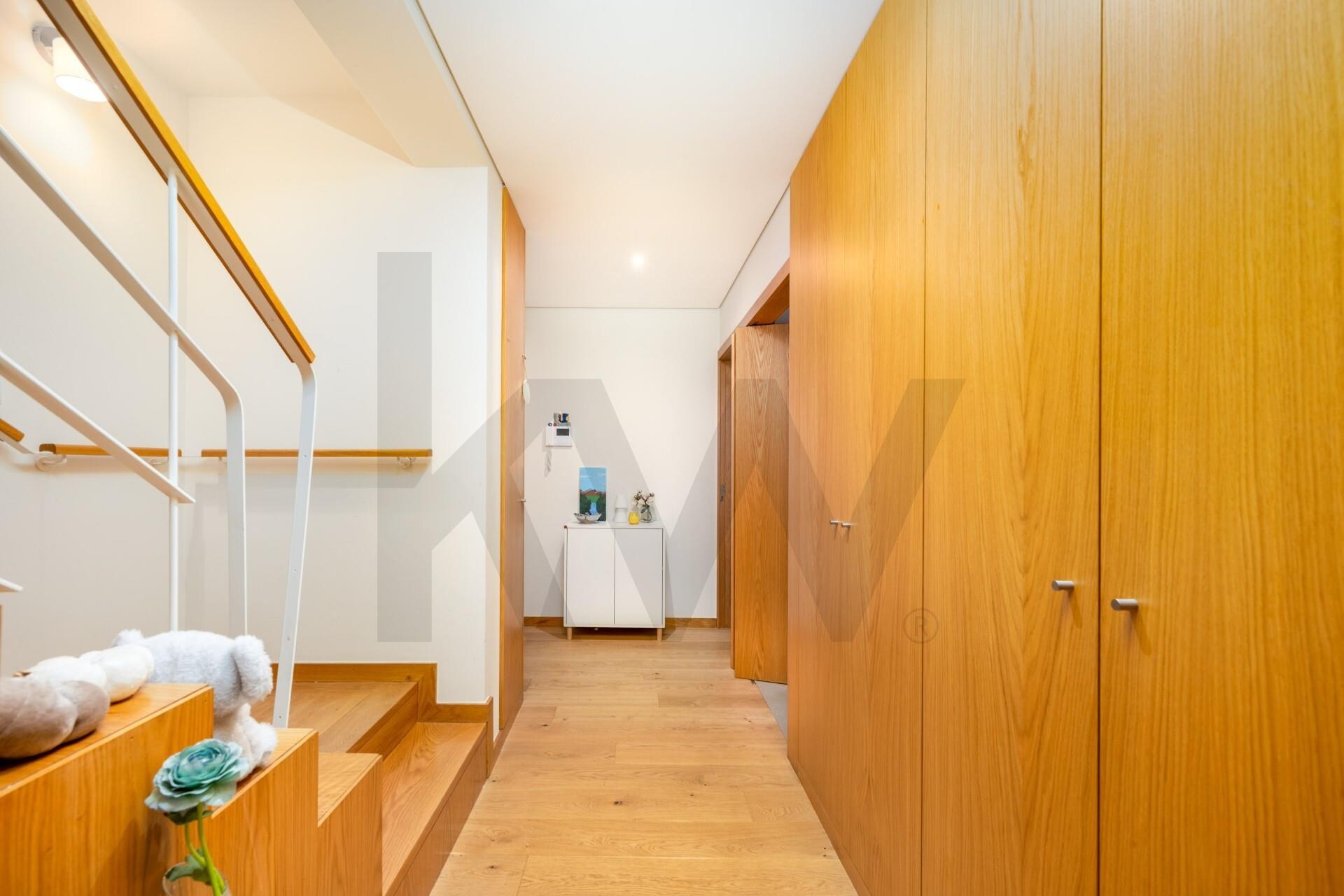 Apartamento T4 à Venda em Porto - Portugal - 6