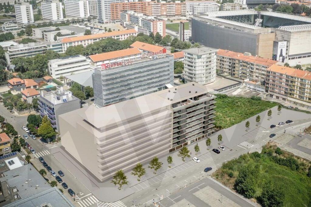 Apartamento T4 na Planta à Venda em Porto - Portugal - 4