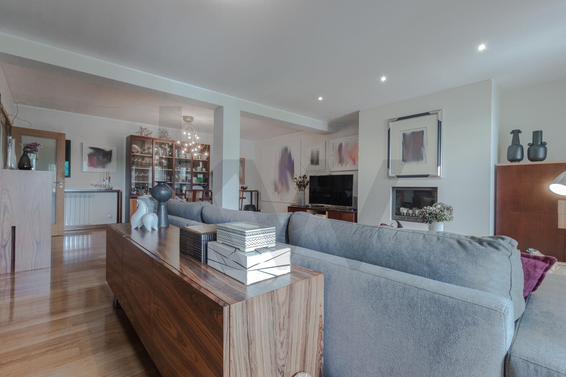 Apartamento T4 à Venda em Porto - Portugal - 3