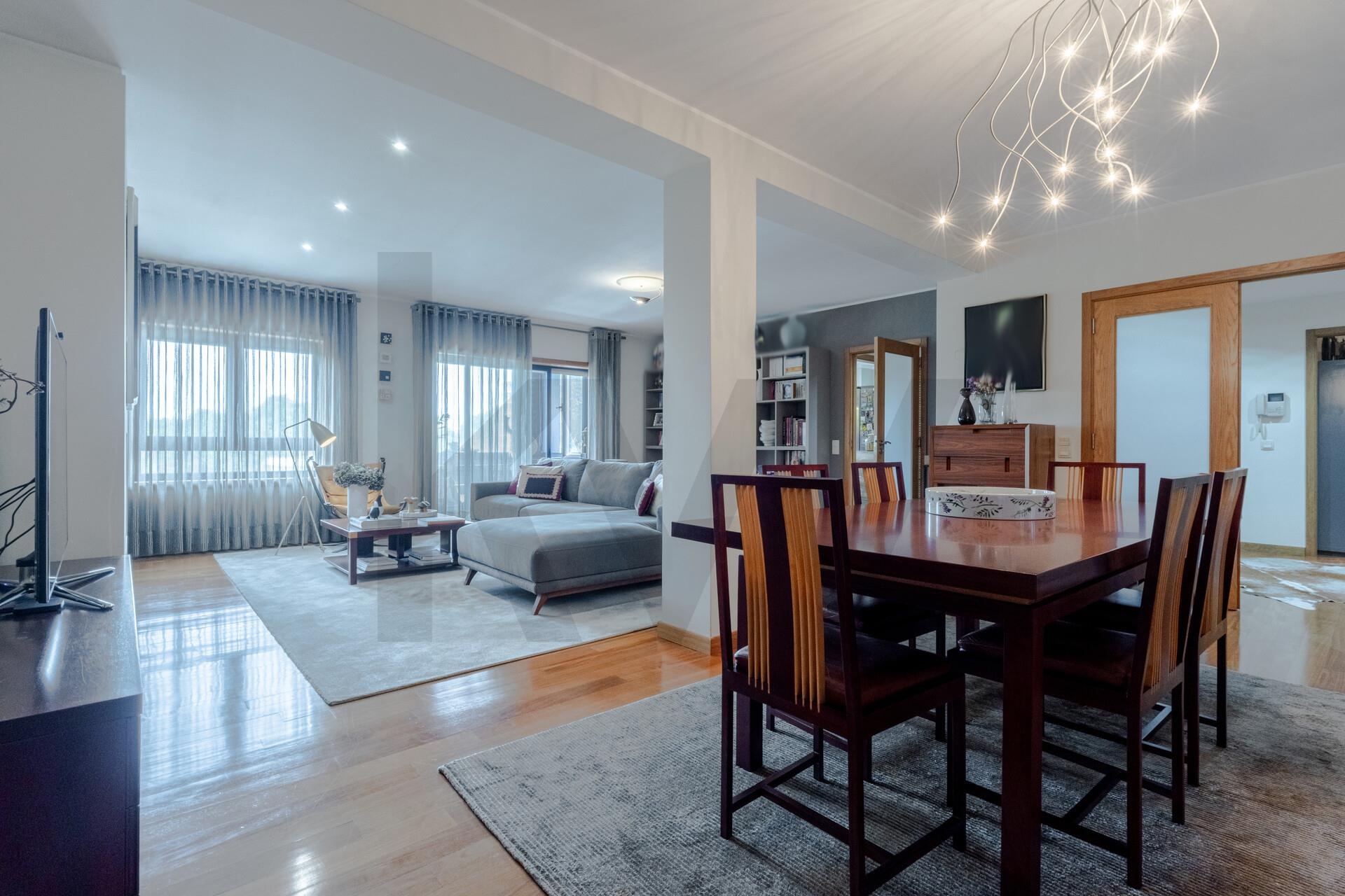 Apartamento T4 à Venda em Porto - Portugal - 4