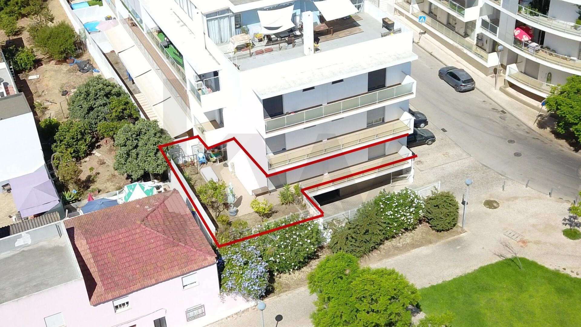 Apartamento T4 à Venda em Praia da Rocha - Portugal - 3
