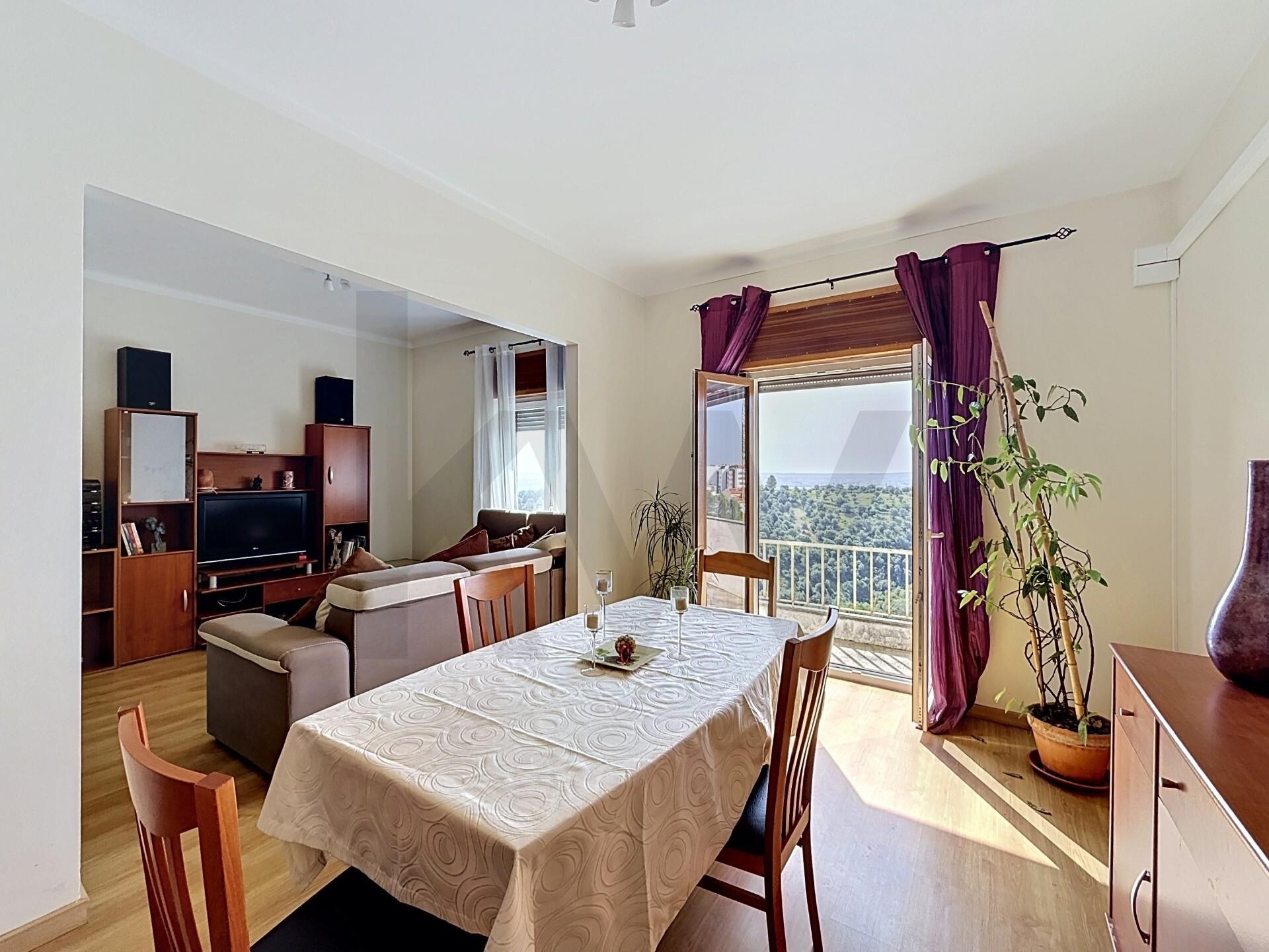 Apartamento T4 à Venda em Santarém - Portugal - 3