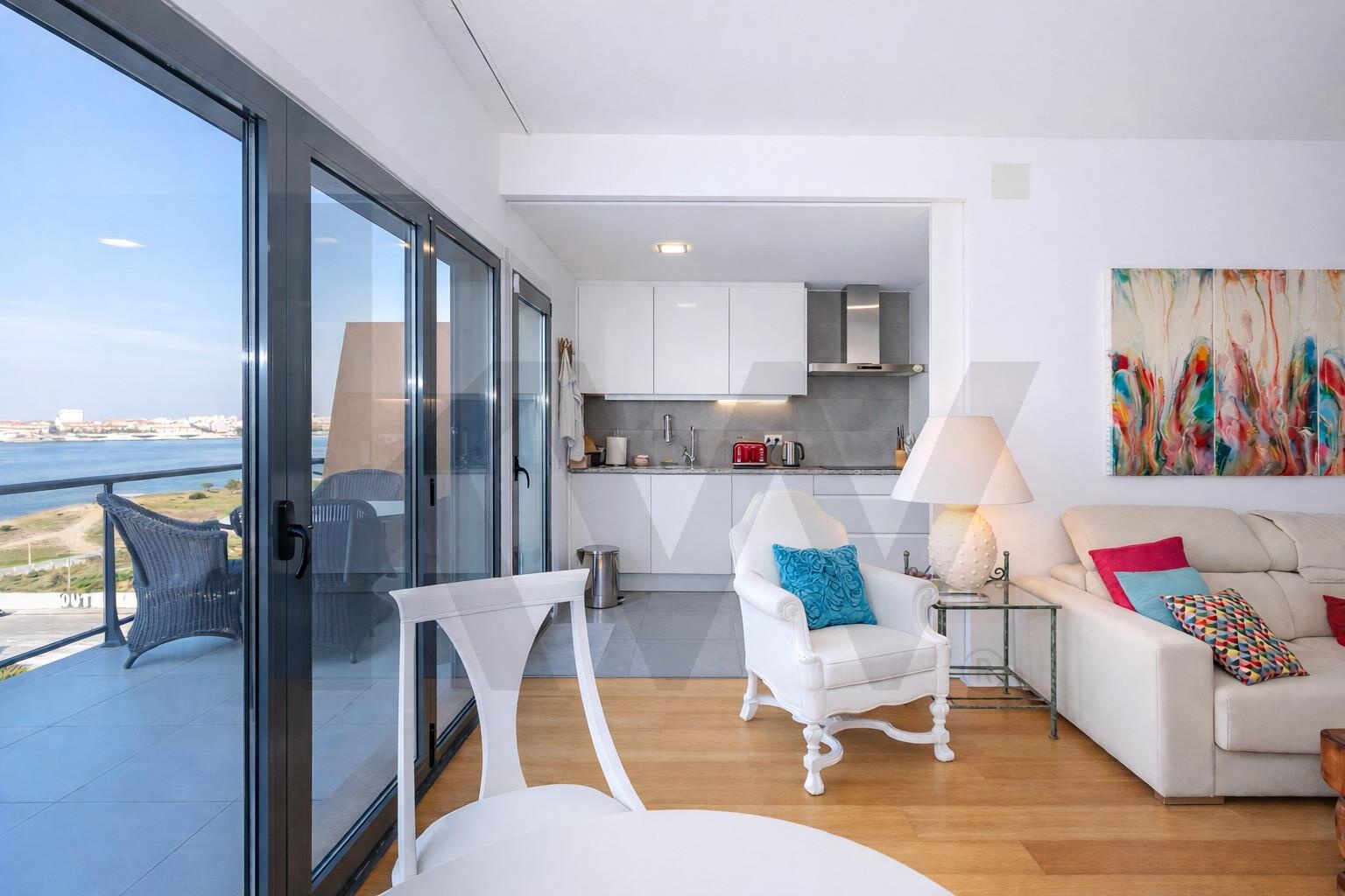 Apartamento T4 à Venda em Seixal - Portugal - 4