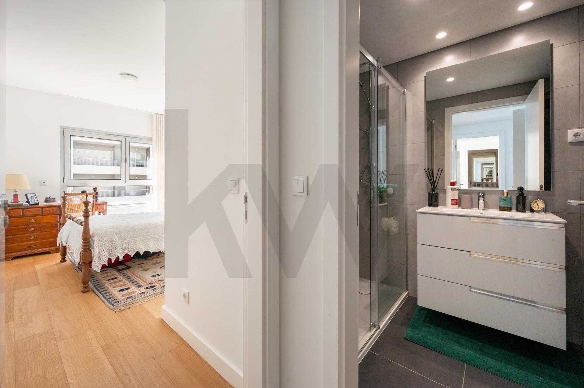 Apartamento T4 à Venda em Seixal - Portugal - 7