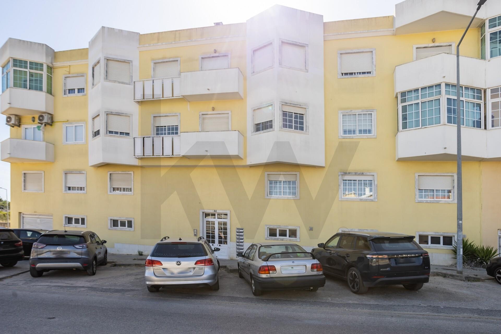 Apartamento T4 à Venda em Seixal - Portugal - 2