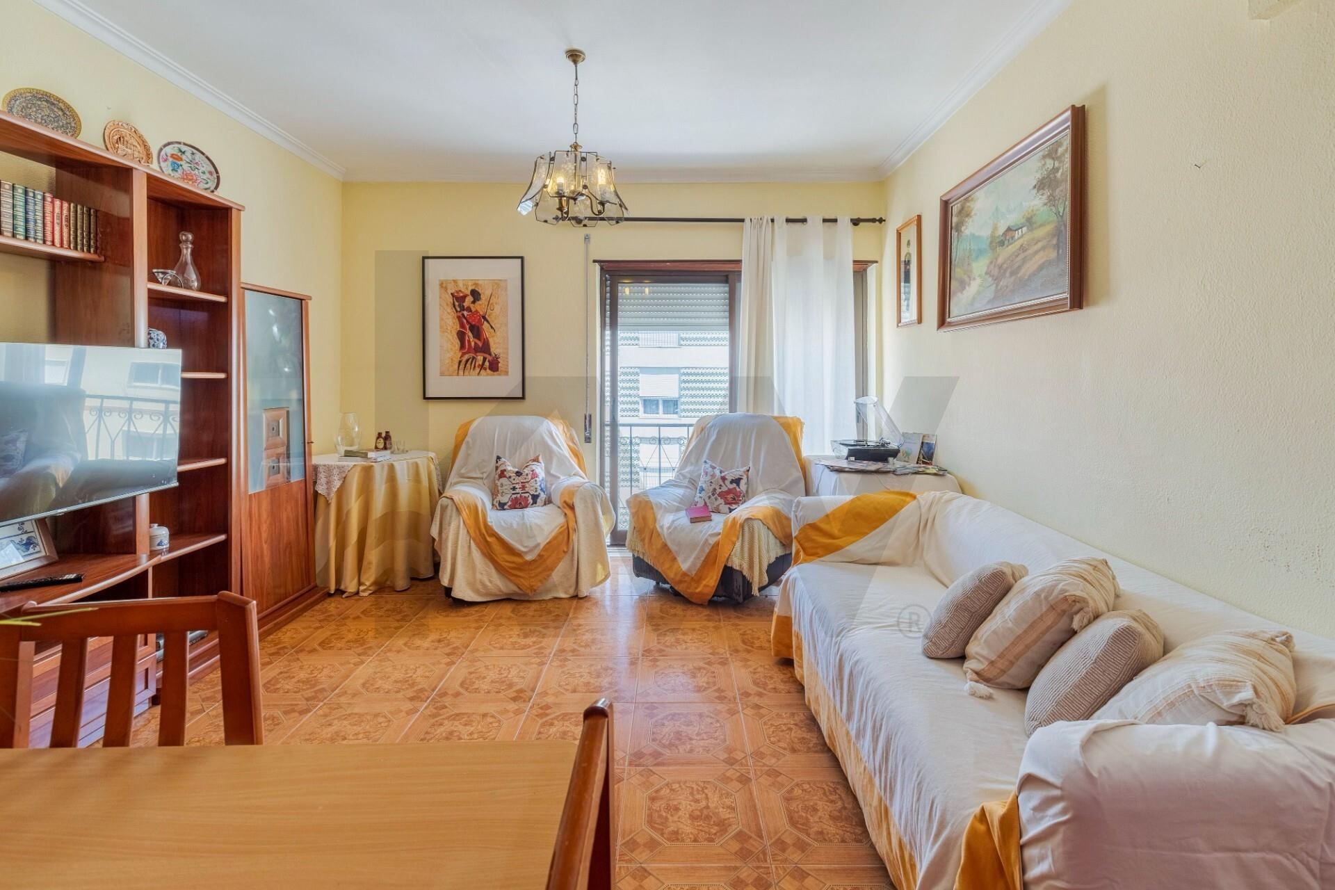 Apartamento T4 à Venda em Setúbal - Portugal - 3