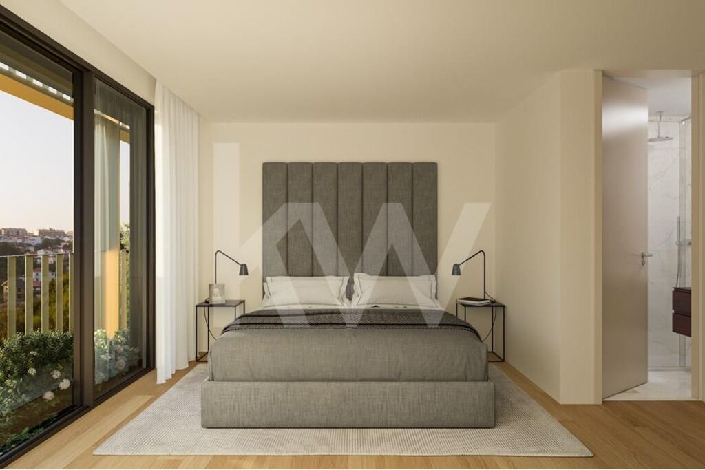 Apartamento T4 na Planta à Venda em Vila Nova de Gaia - Portugal - 7